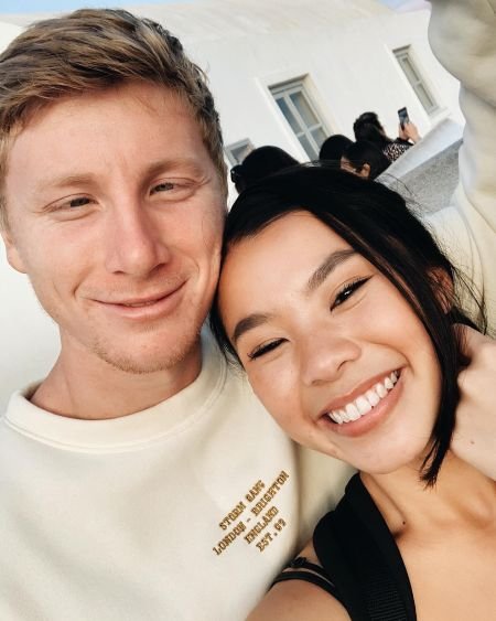 Tim Champion's Selfie With Girlfriend