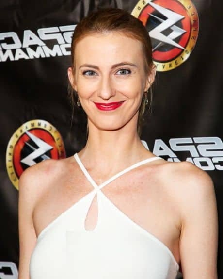 Lize Johnston Wiki, Biography, Age, Net Worth, Contact & Latest Info