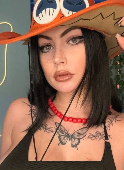 Jade Adams @jaderidess Age, Dating, Lifestyle & Career