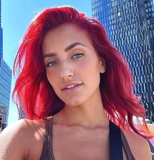 Mila Ruby @daydreamingmila Age, Lifestyle & Career